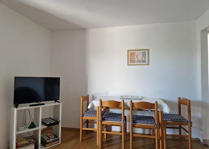 Apartment Buric