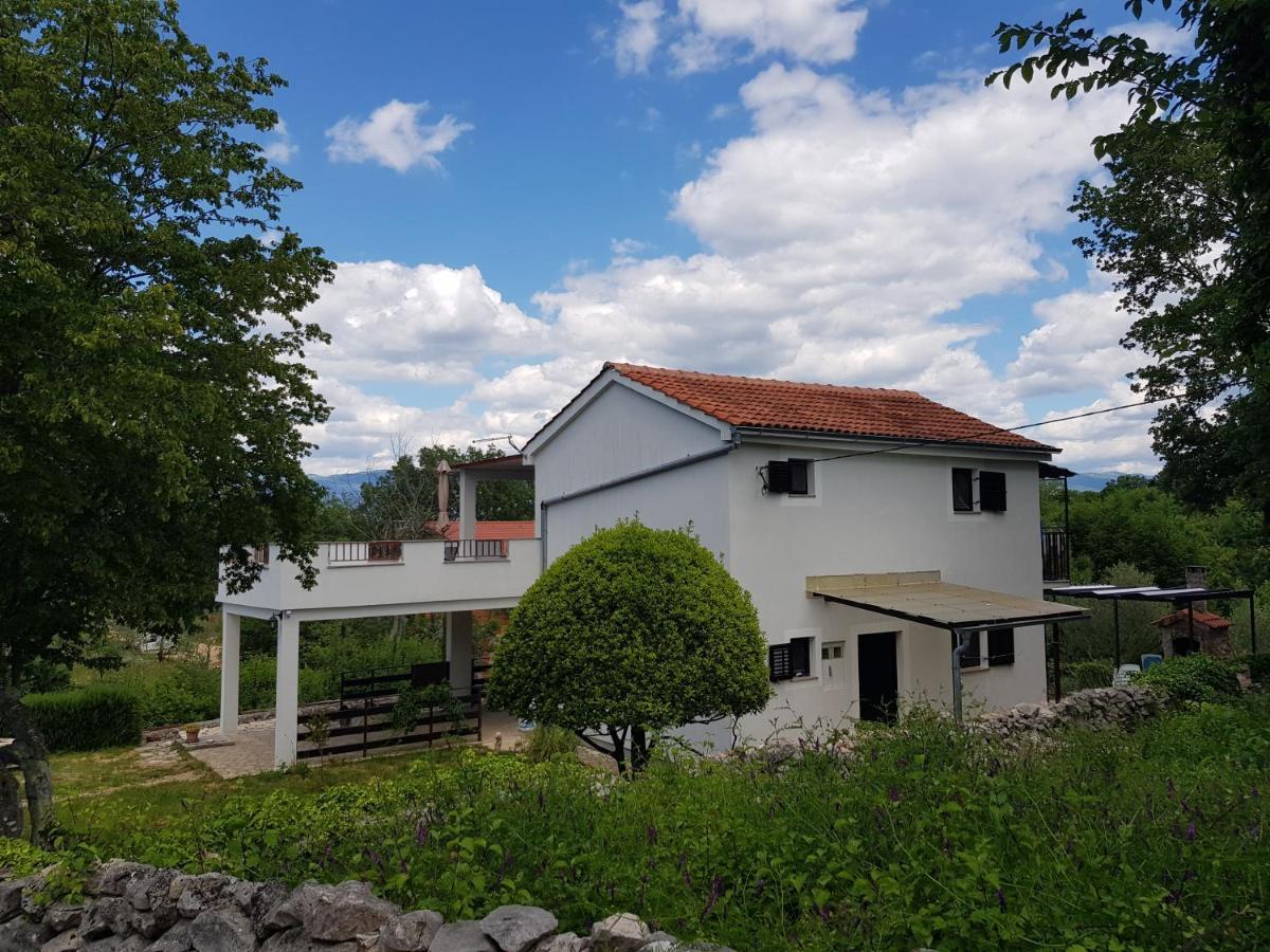 Buric * Županje